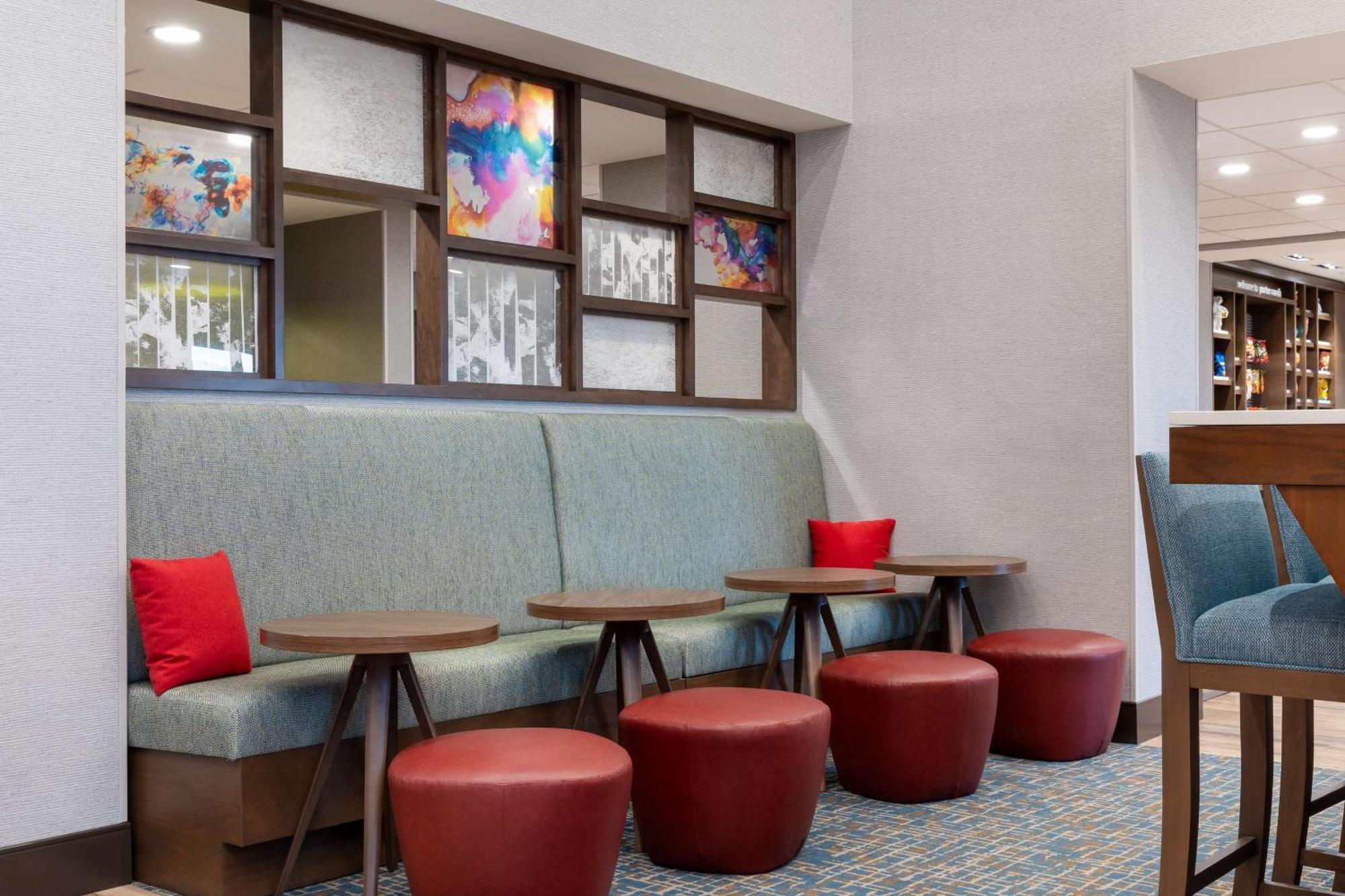 Hampton Inn & Suites Porter Ranch Los Angeles Exterior photo