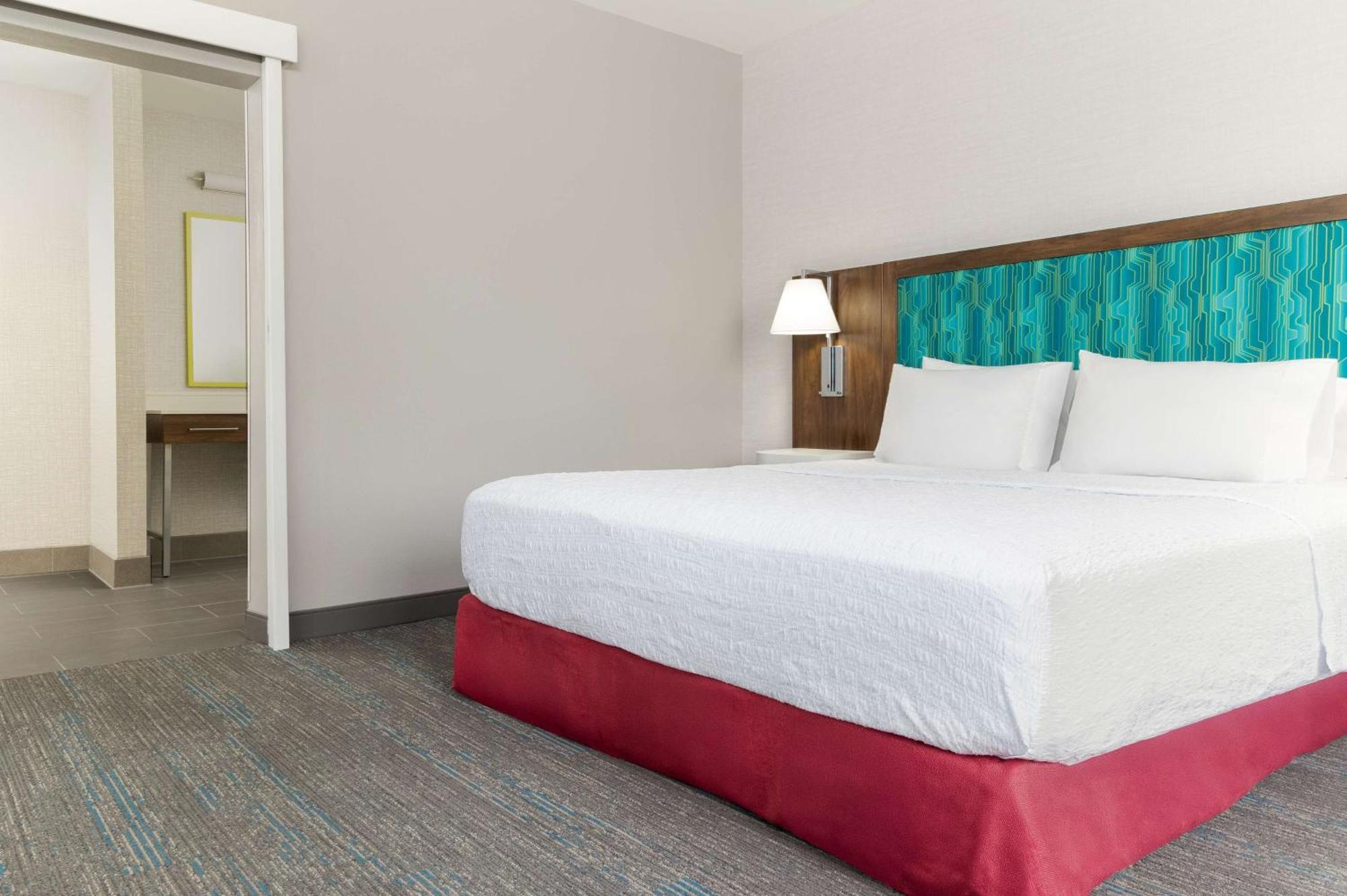 Hampton Inn & Suites Porter Ranch Los Angeles Exterior photo